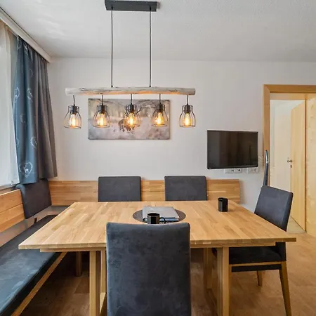 Ferienhaus Aventurin * Fiss